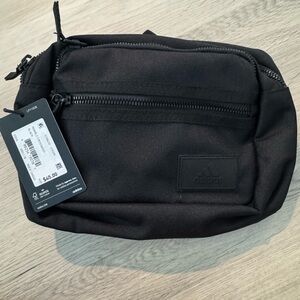 NEW Adidas Black Men's Fanny Pack Crossbody